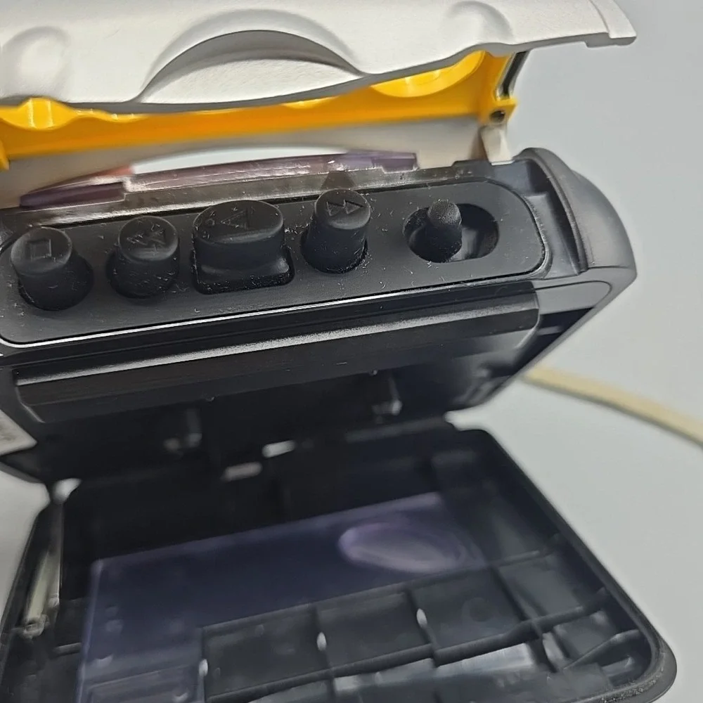 Sony Yellow Black Silver Portable Cassette Player TV/FM/AM Sports